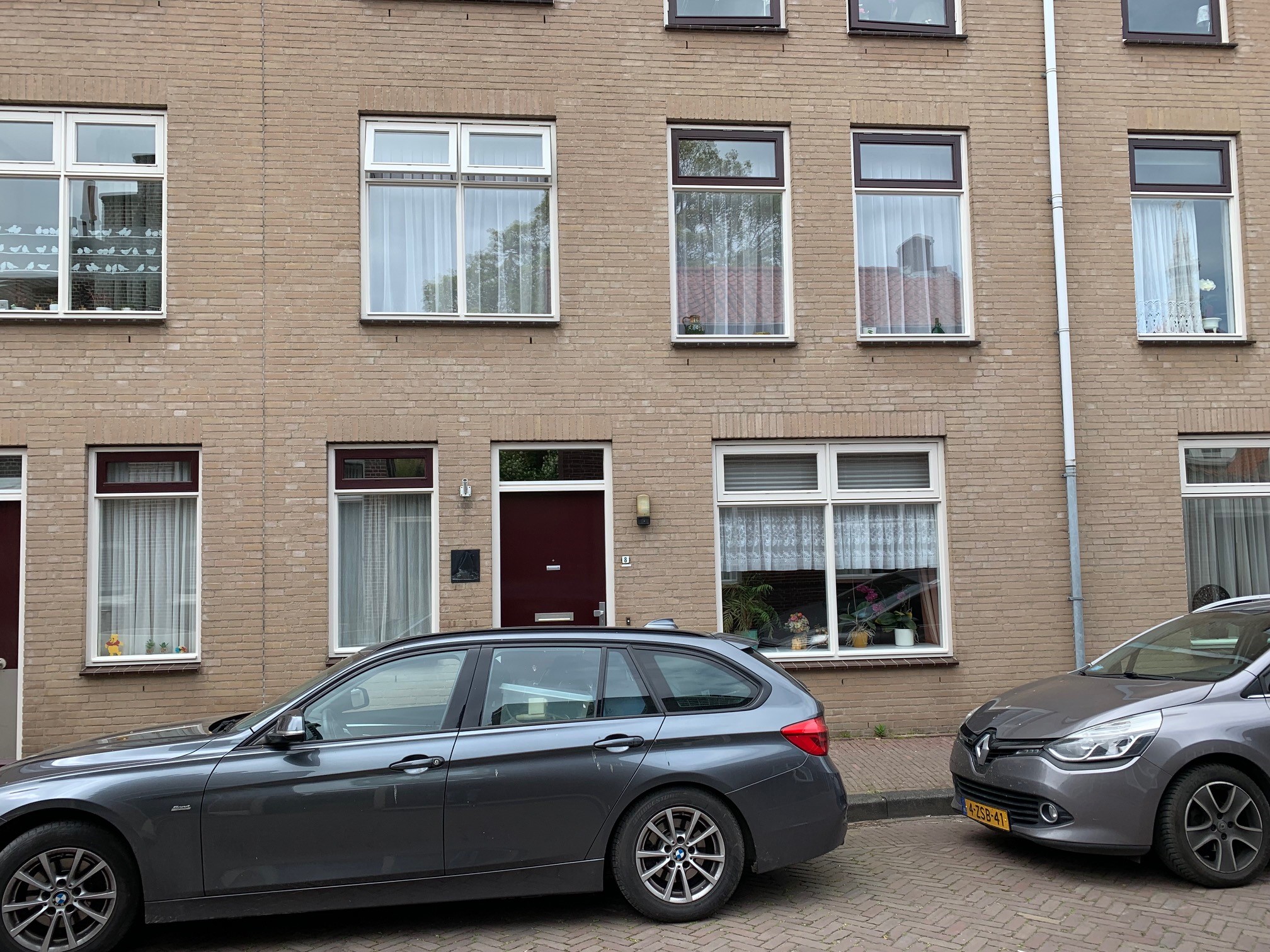 Manhuisstraat 8