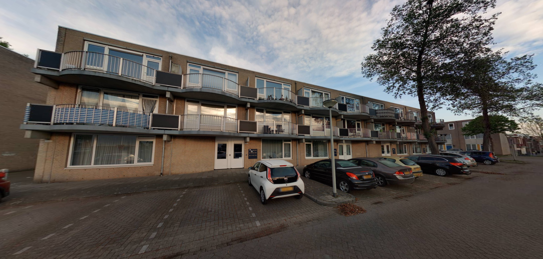 Seringstraat 27, 4621 DC Bergen op Zoom, Nederland