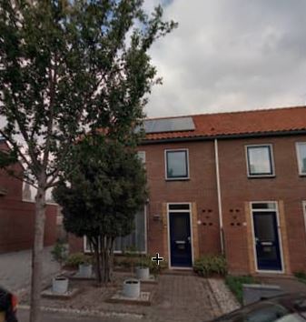 Laustraat 15, 4453 AV 's-Heerenhoek, Nederland