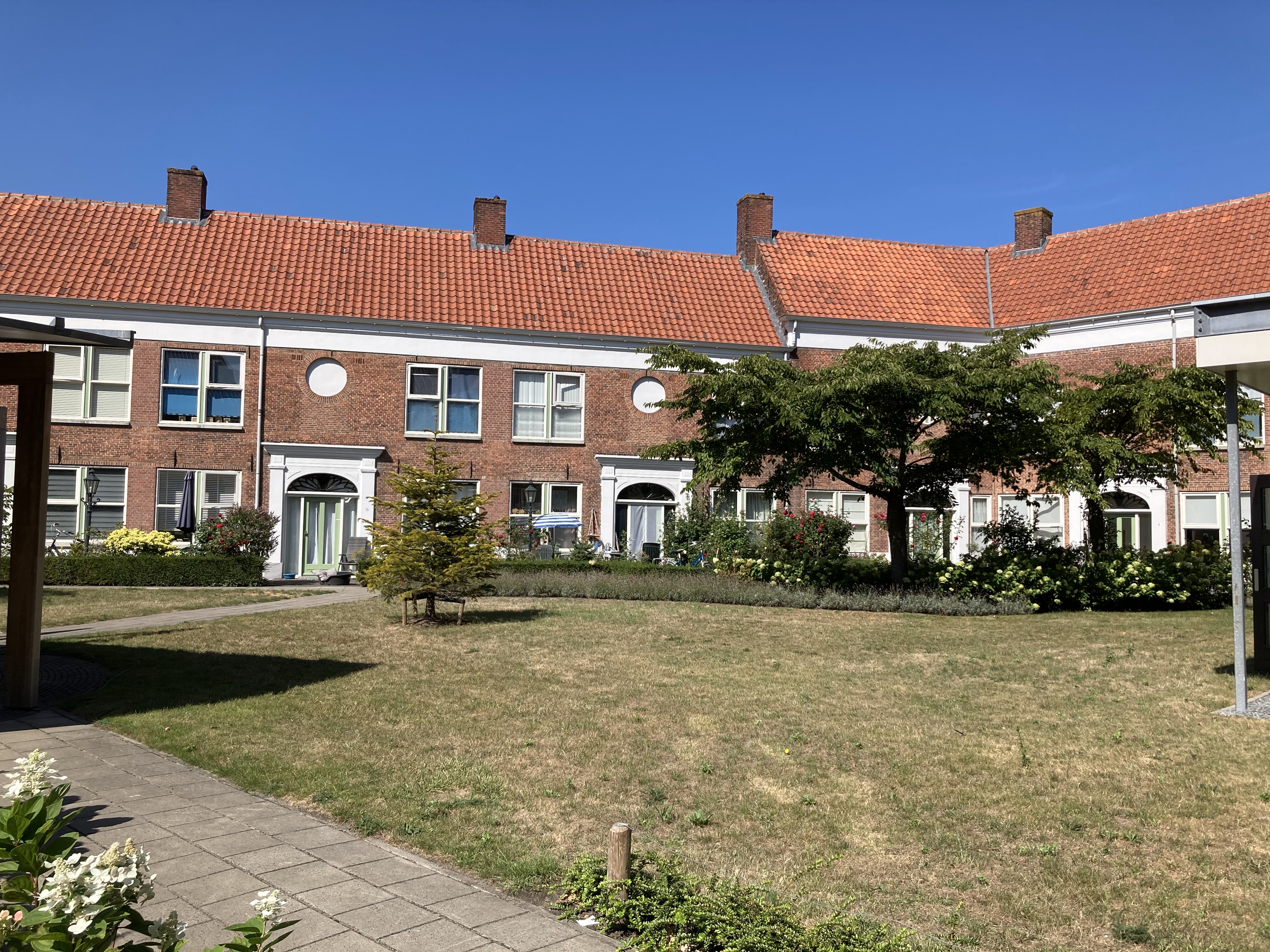 Goudenbloemstraat 30, 4611 RH Bergen op Zoom, Nederland