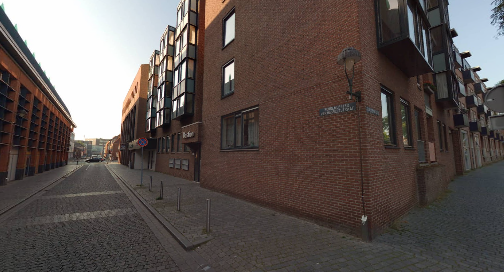 Burgemeester van Hasseltstraat 36, 4611 BH Bergen op Zoom, Nederland